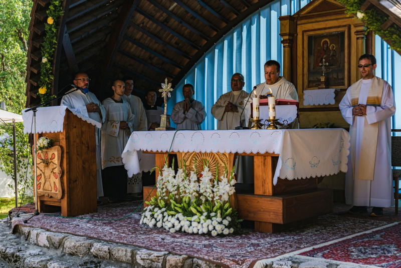 Oznamy / Publikácie / Bôrka aj tento rok privítala pútnikov k Panne Márii - foto